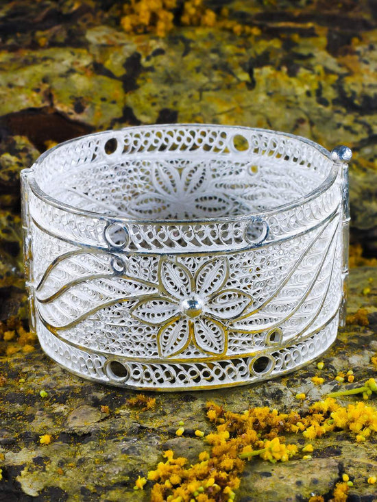 Grayson Silver Cuff Bracelet in White Crystal | Kendra Scott