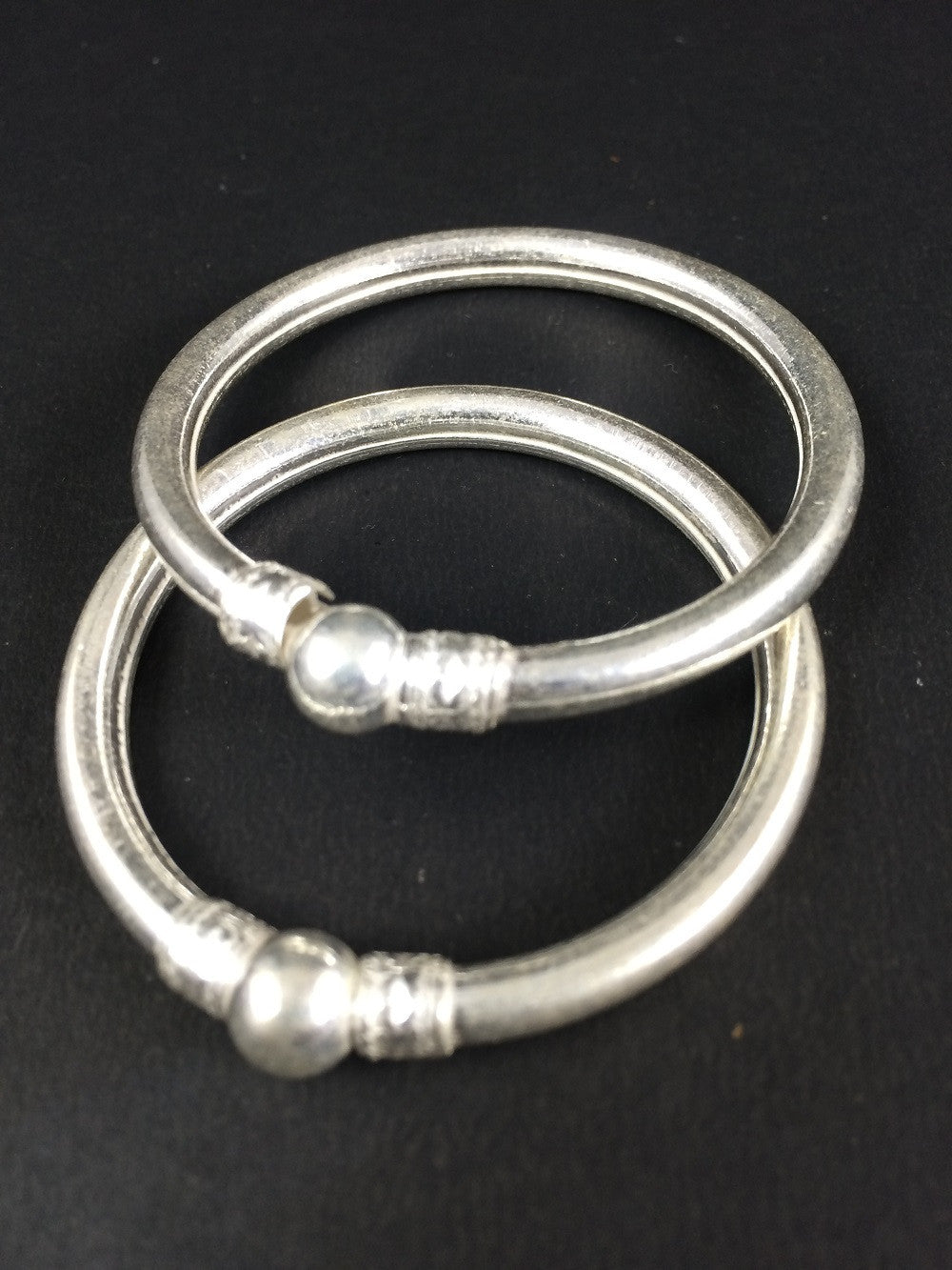Load image into Gallery viewer, Silver Bangles for babies
