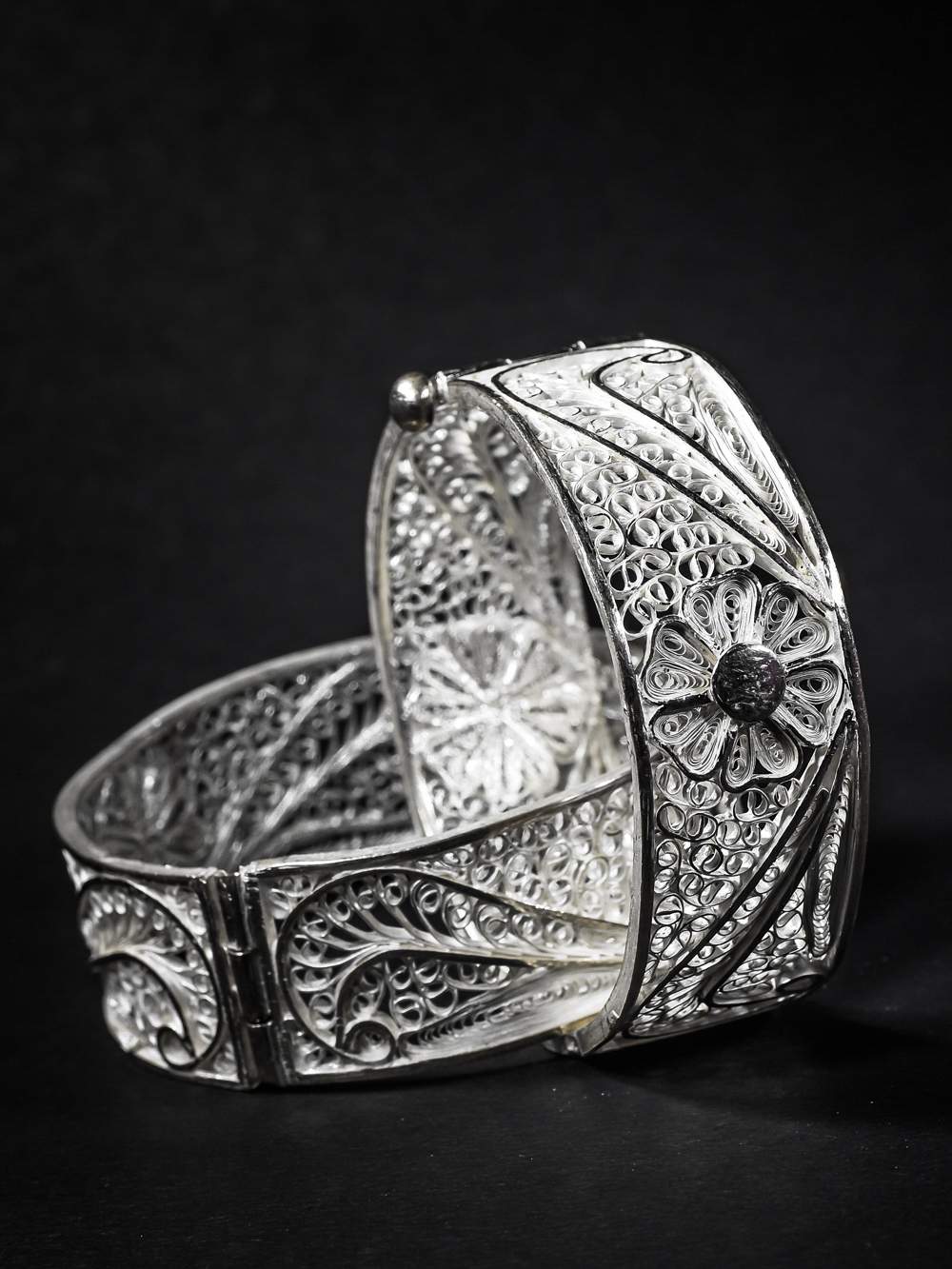 Silver Bangles online      