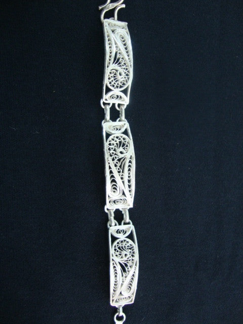 
                      
                        Silver Bracelets
                      
                    