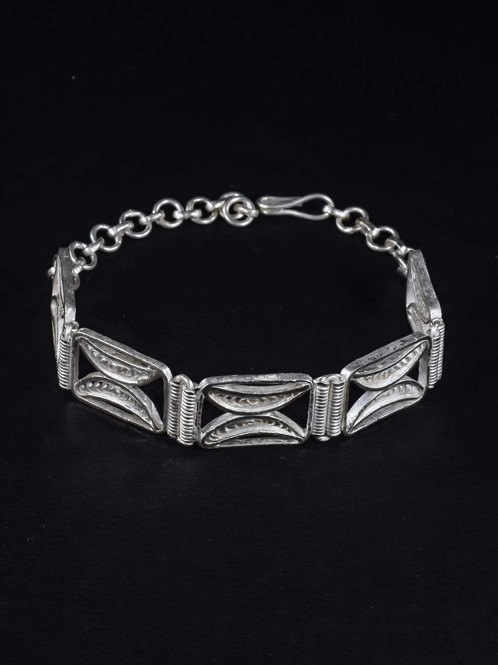 Silver Bracelets online