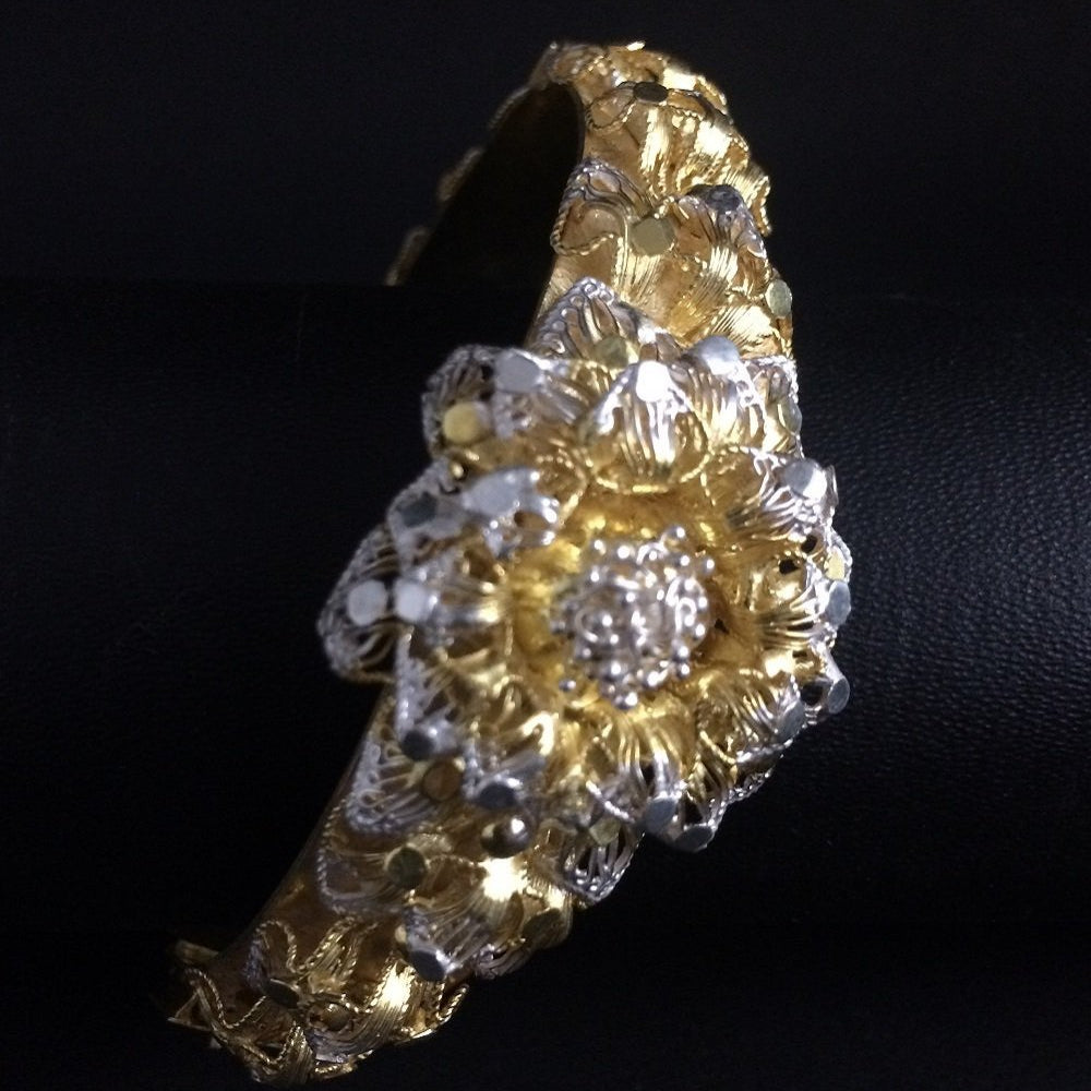 
                      
                        Silver Bracelets online India      
                      
                    