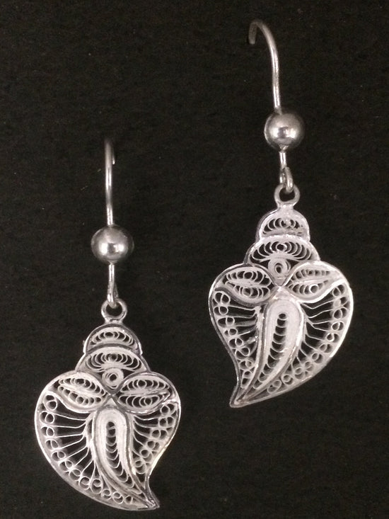 Load image into Gallery viewer, Silver Conch Earrings         
