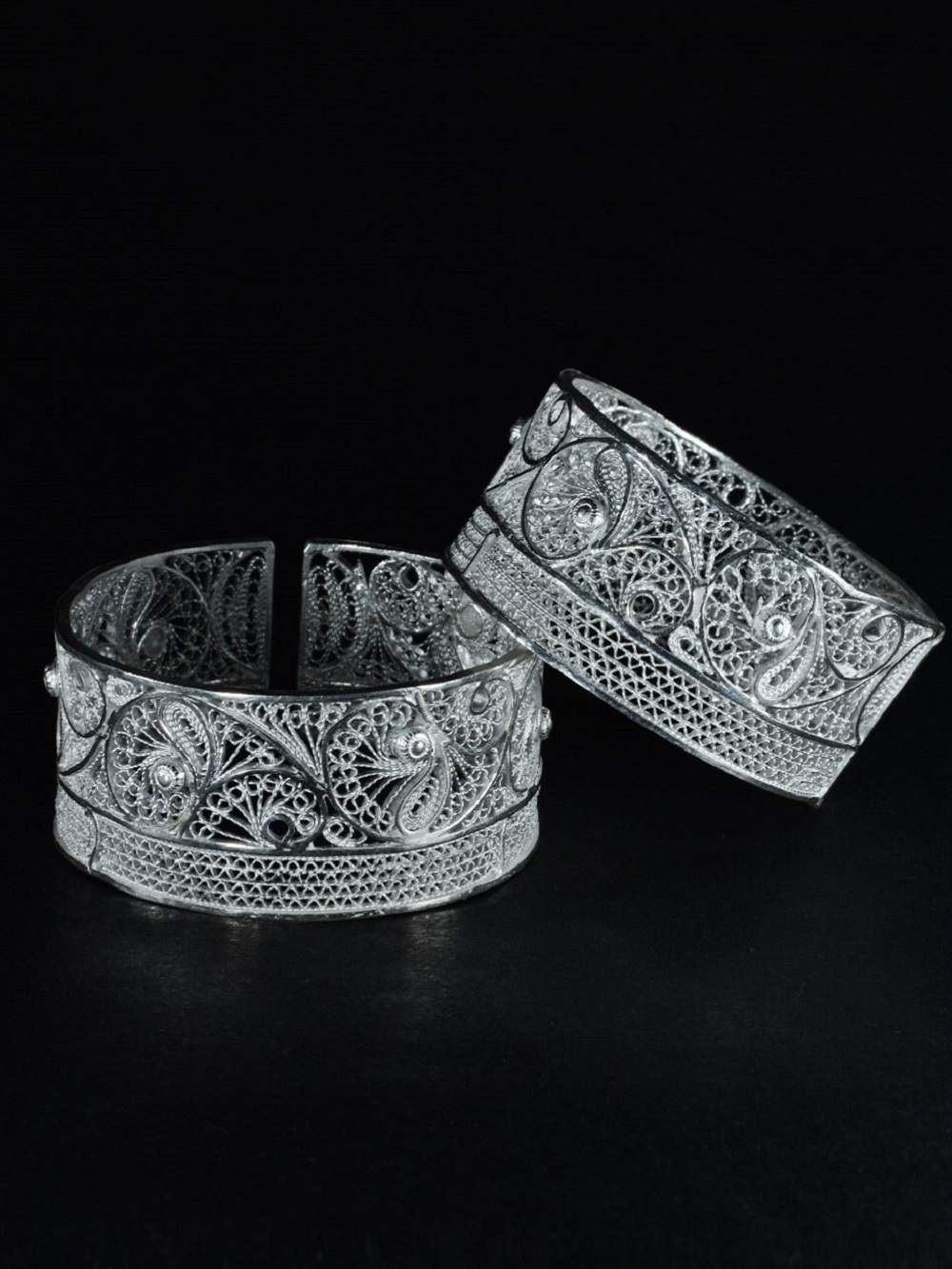 Load image into Gallery viewer, Silver Cuff Bangles     
