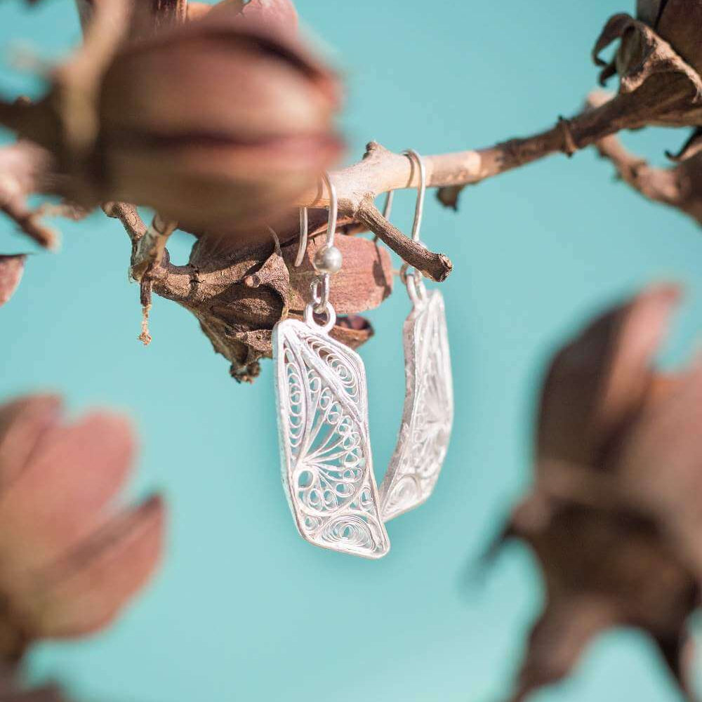 
                      
                        Silver Earrings Online      
                      
                    