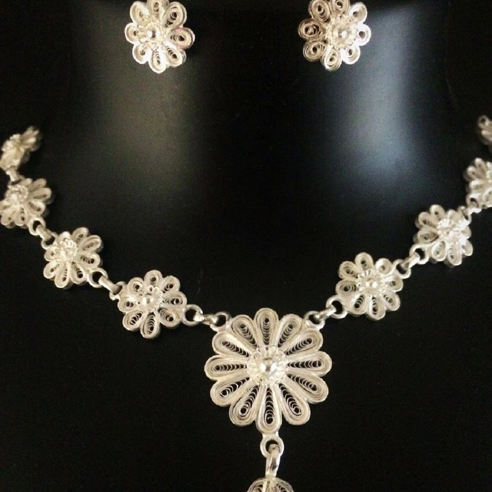 
                      
                        Silver Filigree Necklace    
                      
                    