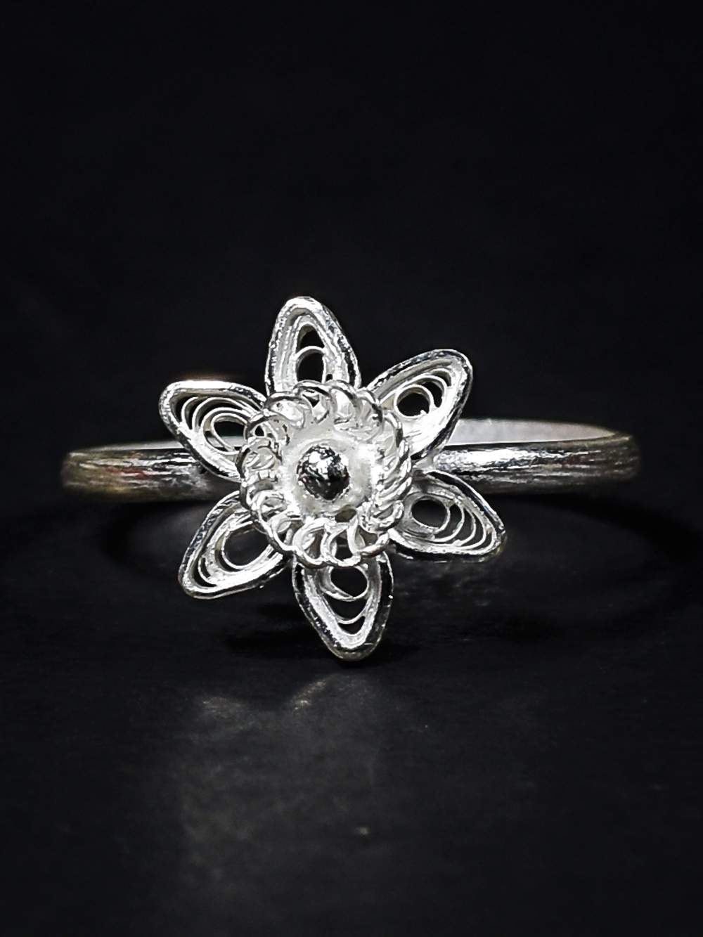 Silver Rings for Ladies by SilverLinings | Cuttack Filigree – Silverlinings