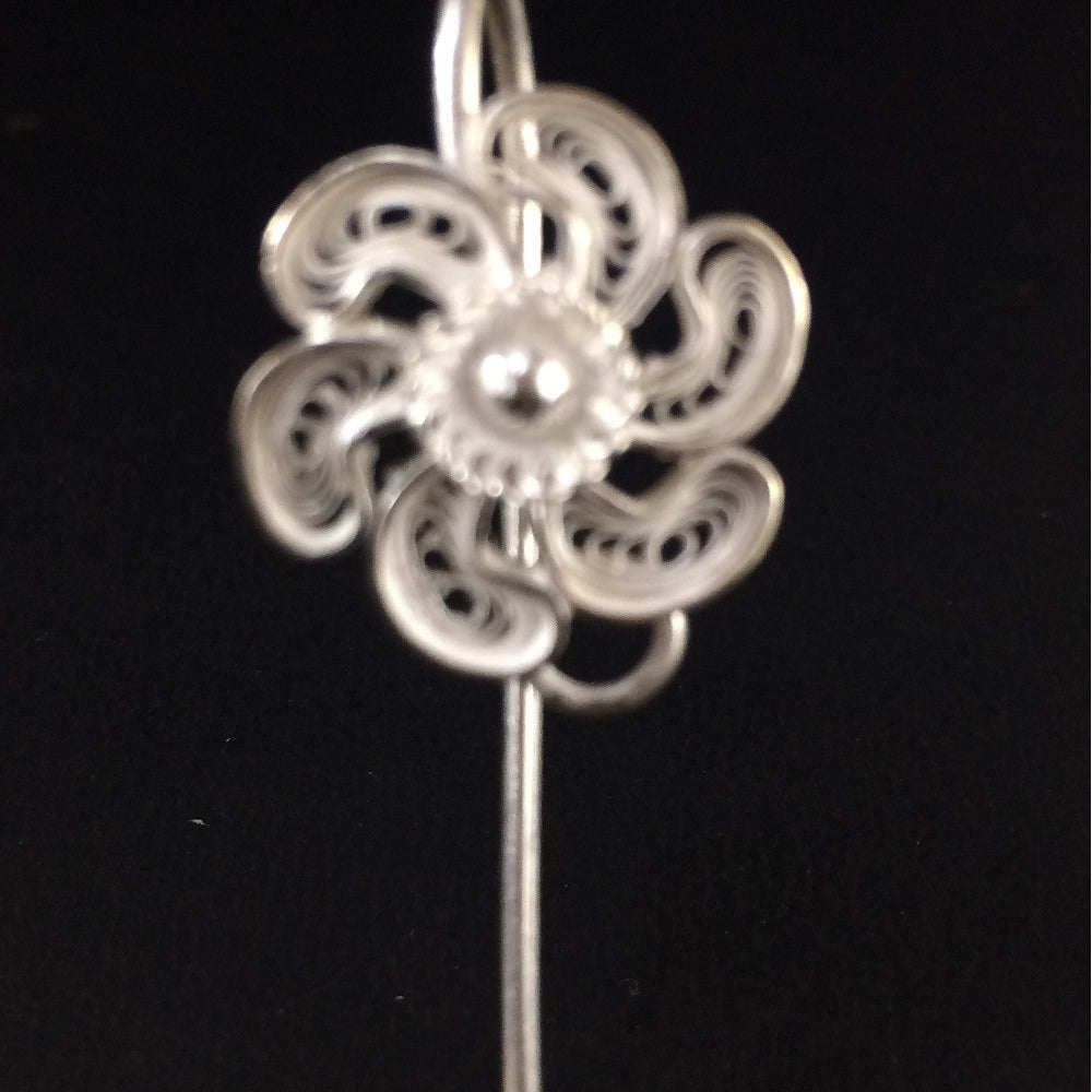 
                      
                        Silver hair accessories
                      
                    