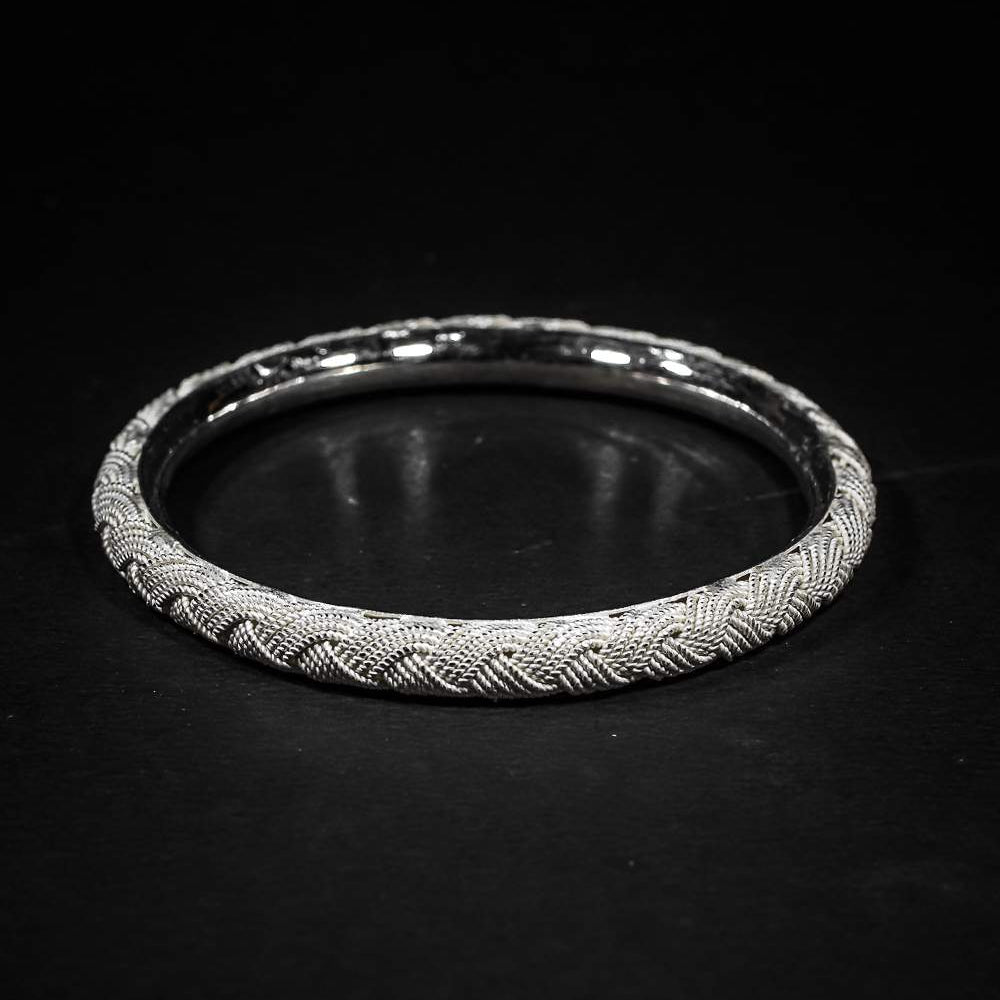 
                      
                        Silver Kada      
                      
                    