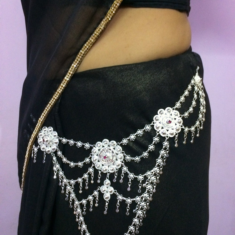 
                      
                        Silver KamarBandh     
                      
                    