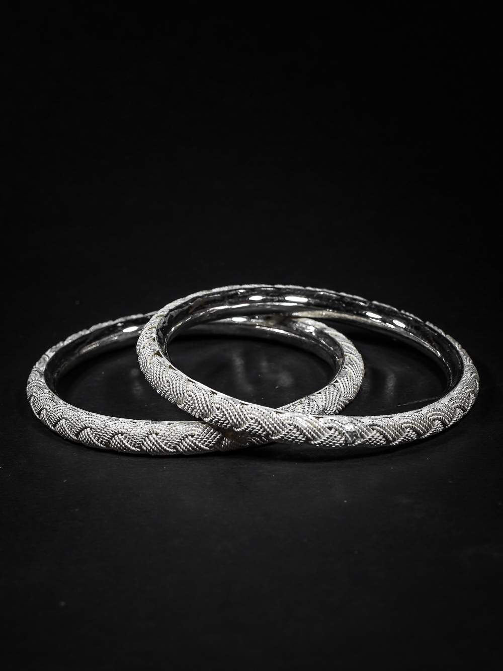Silver Kanga       