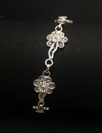 Load image into Gallery viewer, Silver Ladies Bracelet
