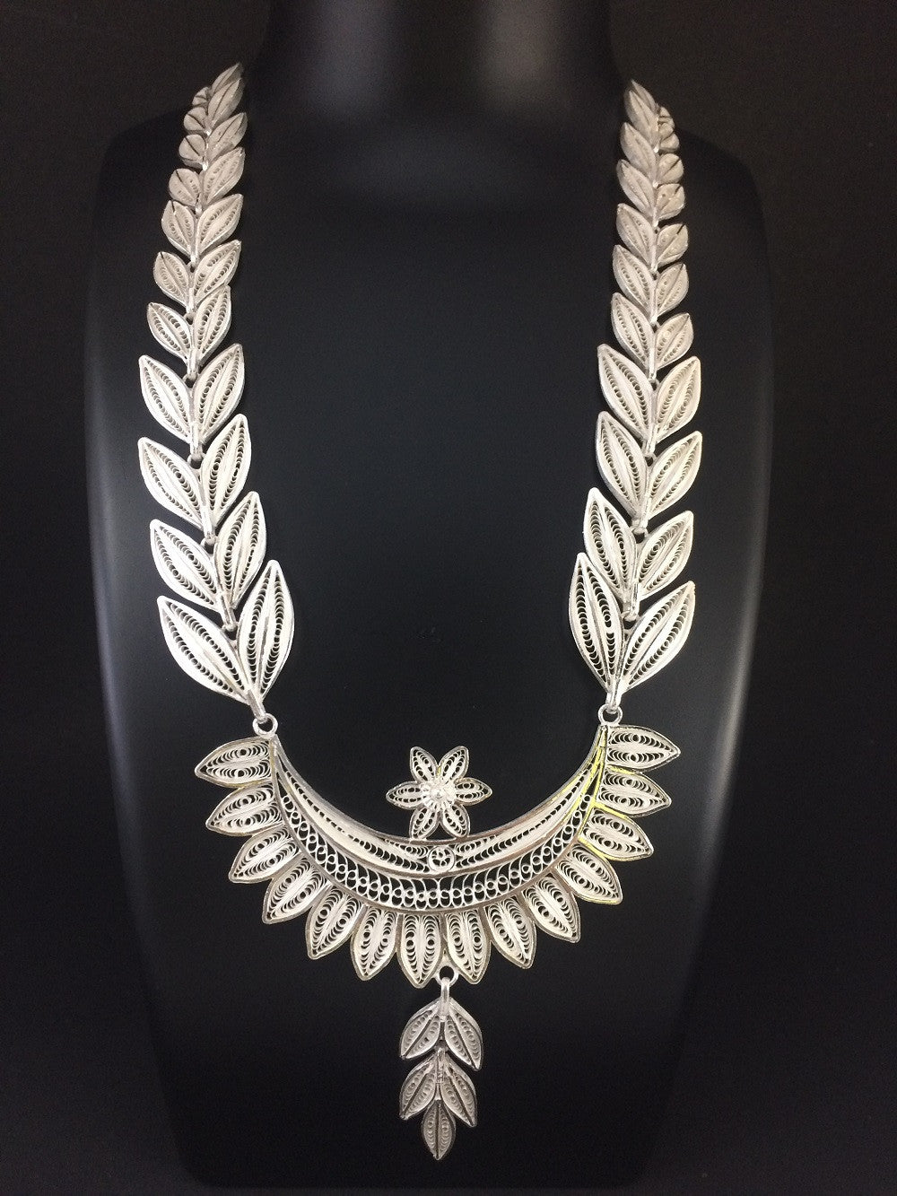 Silver Linings Filigree