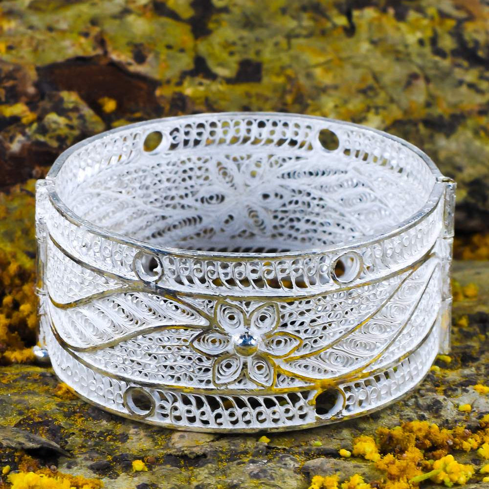 
                      
                        Silver Bracelets
                      
                    