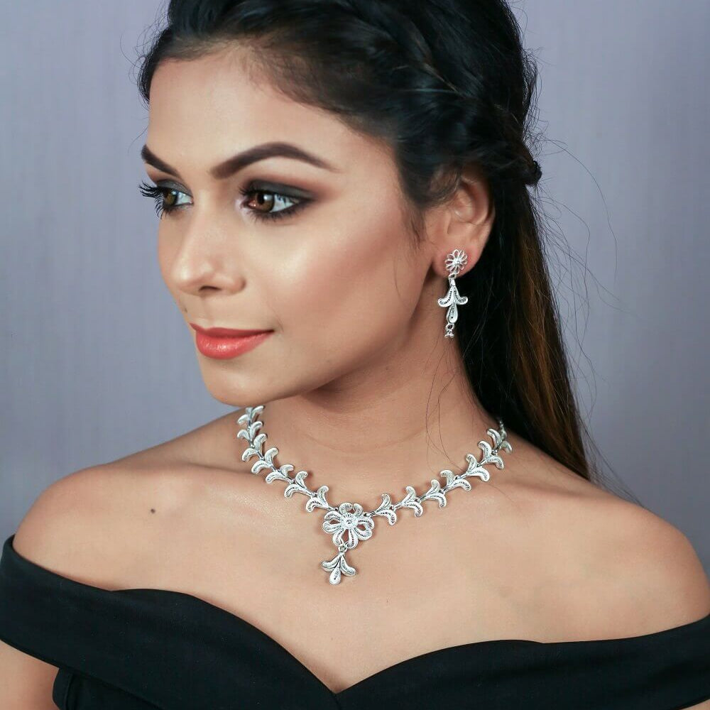 Silver Necklace Sets    