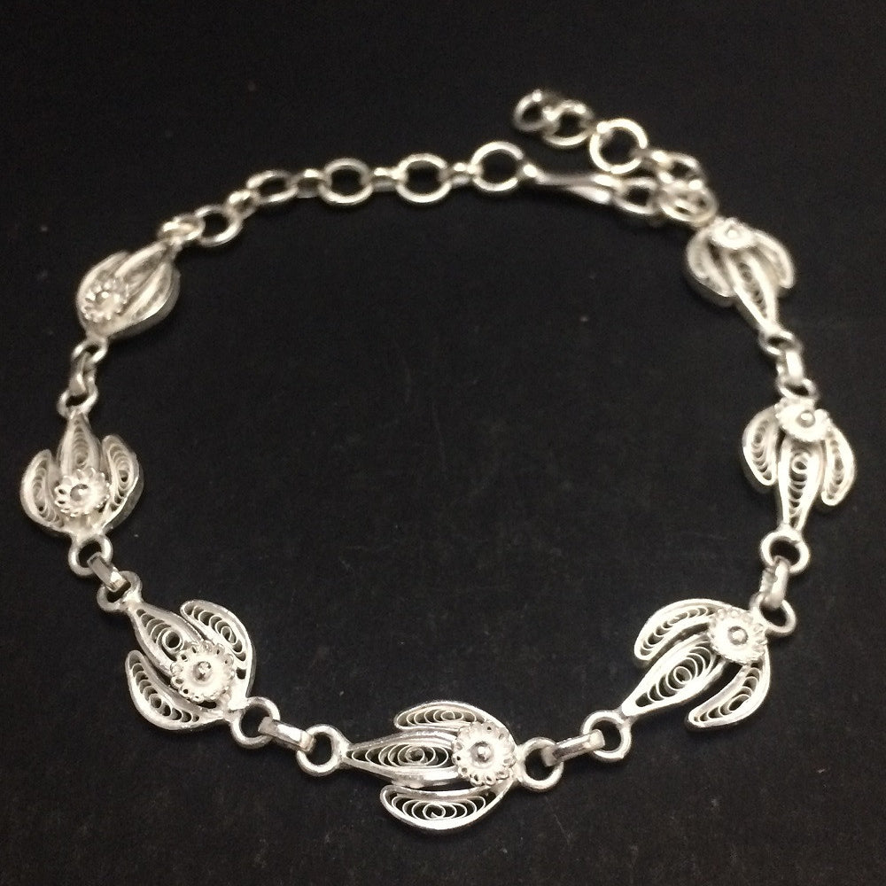 
                      
                        Silver Payal for women online
                      
                    