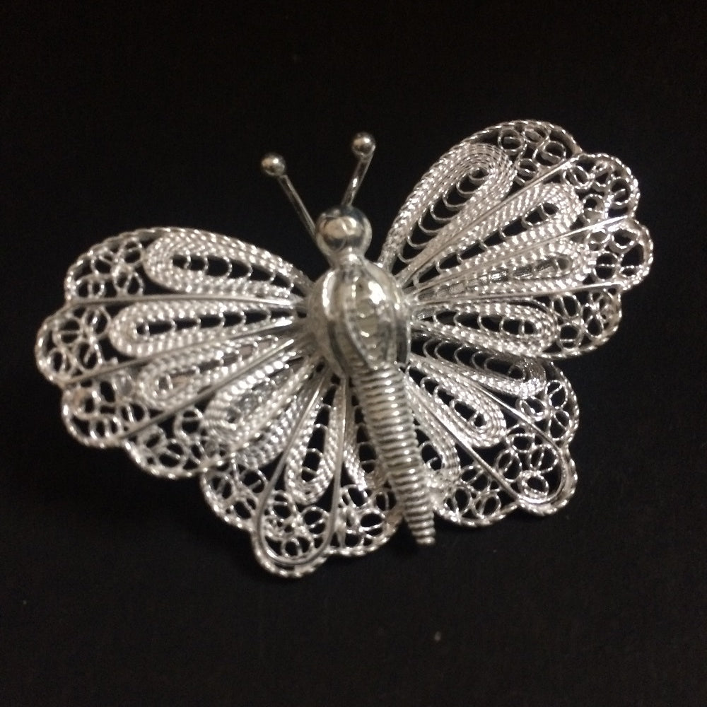 
                      
                        Silver Saree Pin
                      
                    