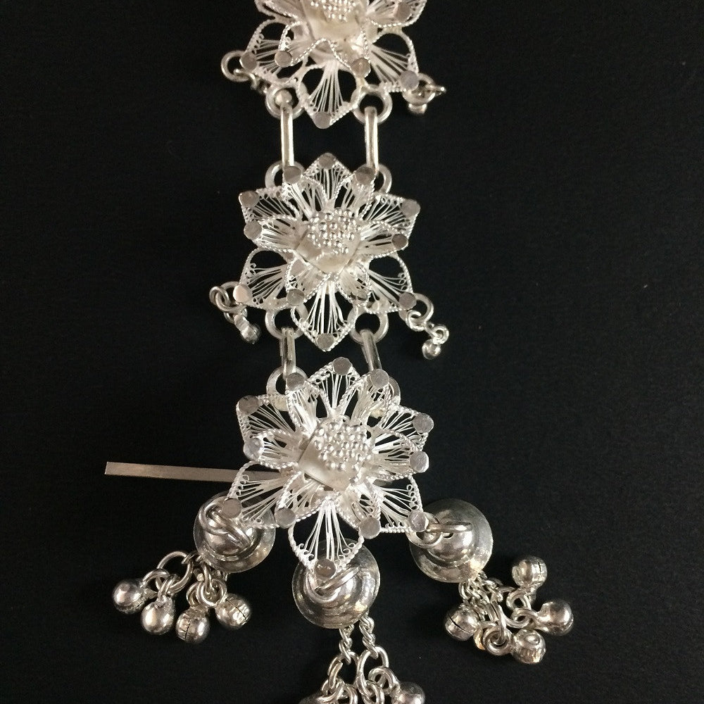 
                      
                        Silver hair accessories     
                      
                    
