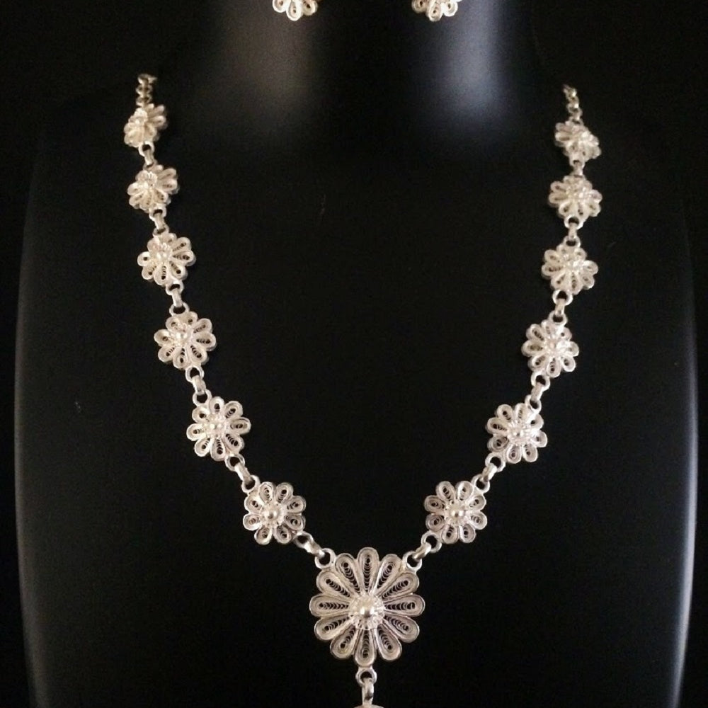 
                      
                        Silver necklace    
                      
                    