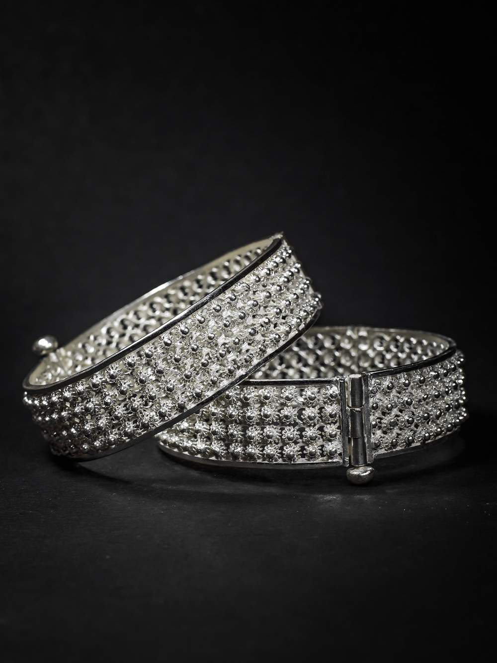 Tarakashi Bangles  