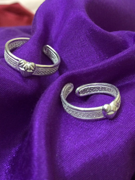 Silver Toe rings