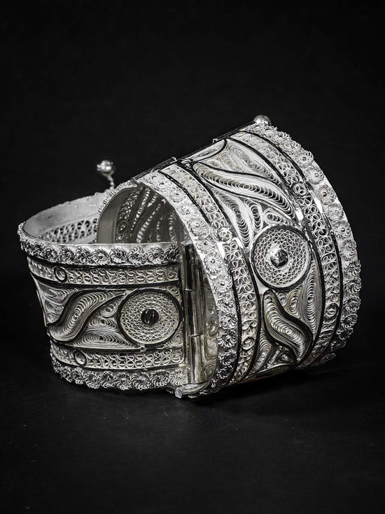 Load image into Gallery viewer, Tribal Silver Bangles     

