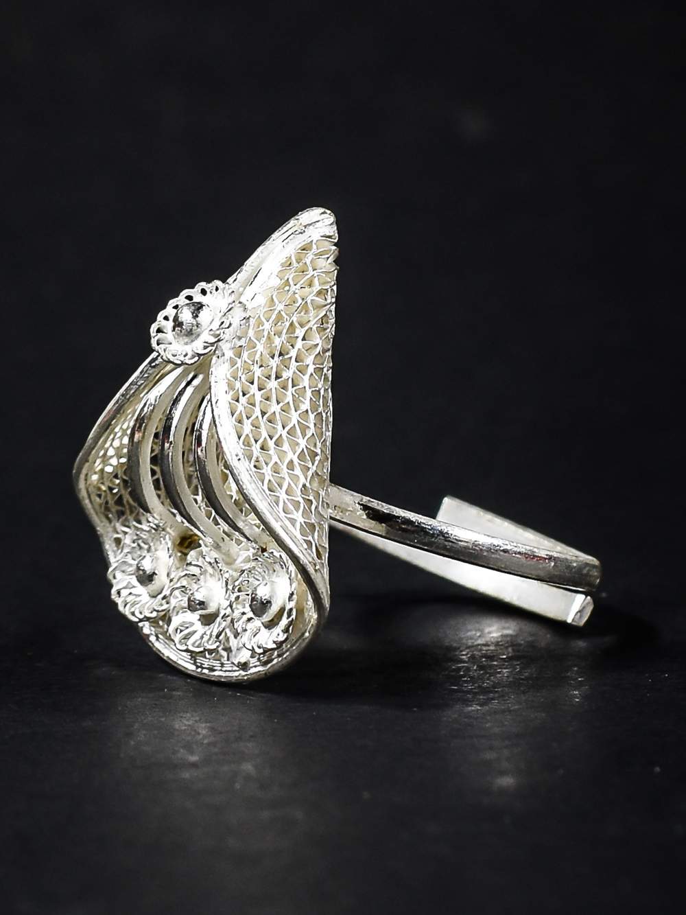Women Ring