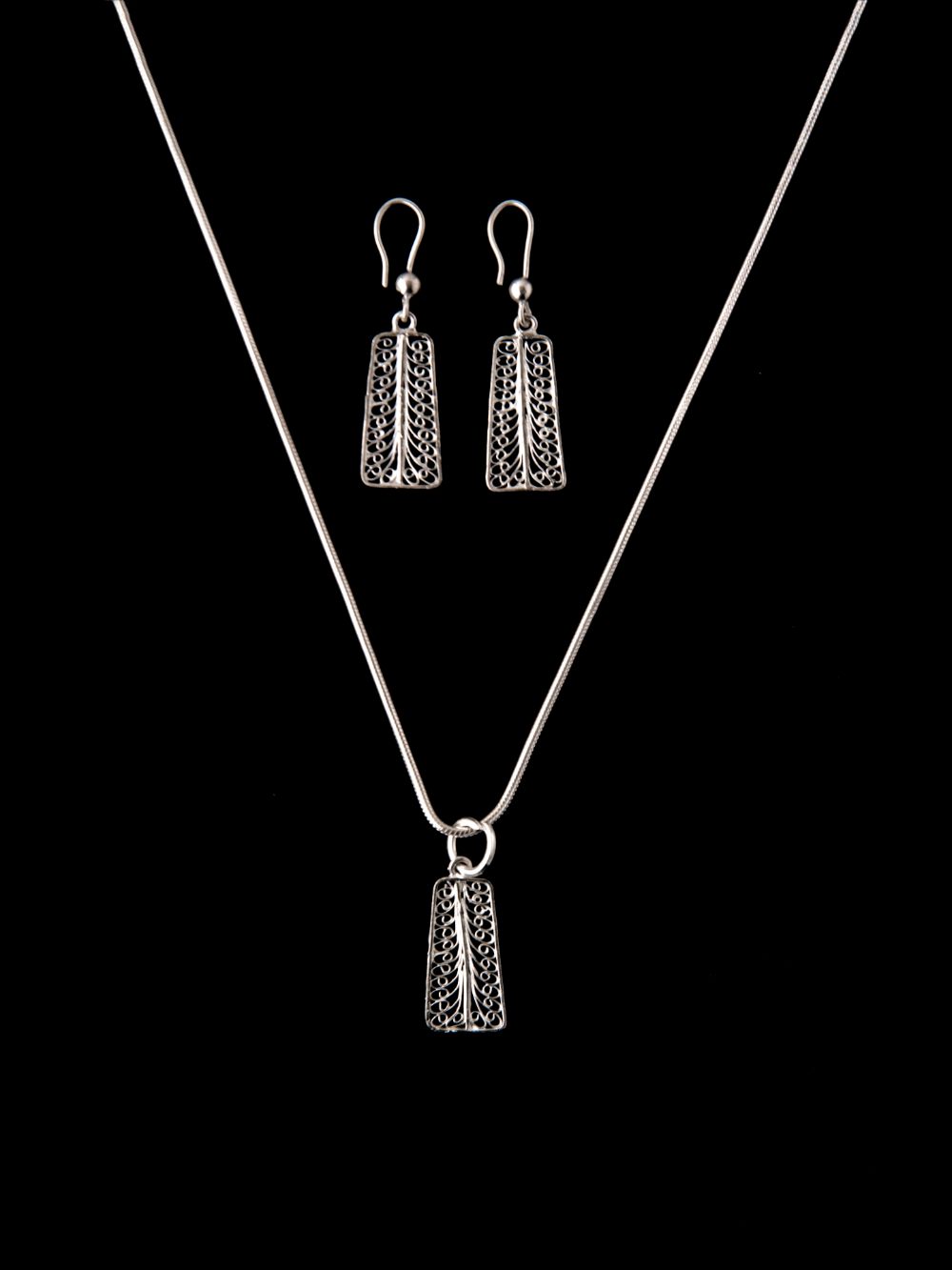 Silver Filigree Pendants online for women | handmade with filigree