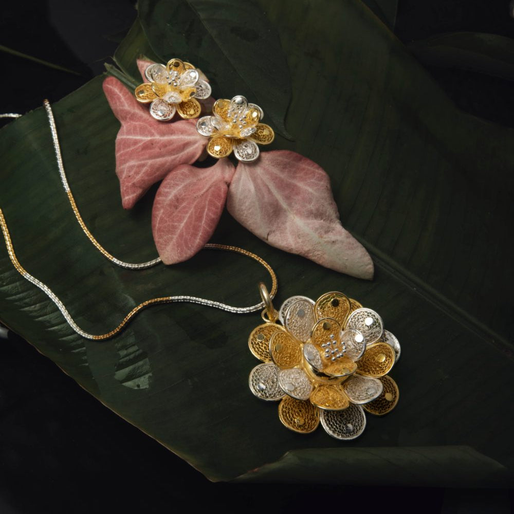 
                      
                        Silver Pendants handmade with Filigree
                      
                    